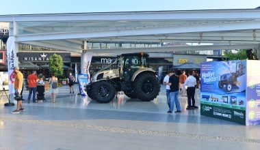1 MİLYONUNCU TRAKTÖRE BURSA’DA BÜYÜK İLGİ