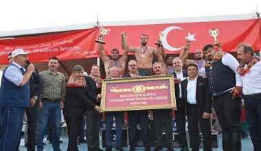 Başpehlivan Hüseyin Gümüşalan oldu Başpehlivan Hüseyin Gümüşalan oldu