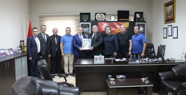 İLÇE MİLLİ EĞİTİM MÜDÜRÜ MEHMET DURAN’DAN GEMLİK TİCARET BORSASI’NA TEŞEKKÜR ZİYARETİ