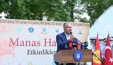 Bursa’dan Guinness’e ‘Manas Destanı’