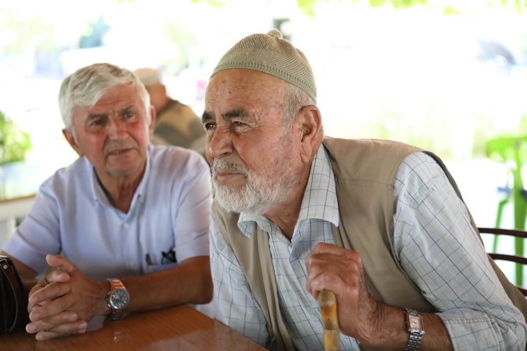 96 yaşındaki zeytinciye onur plaketi