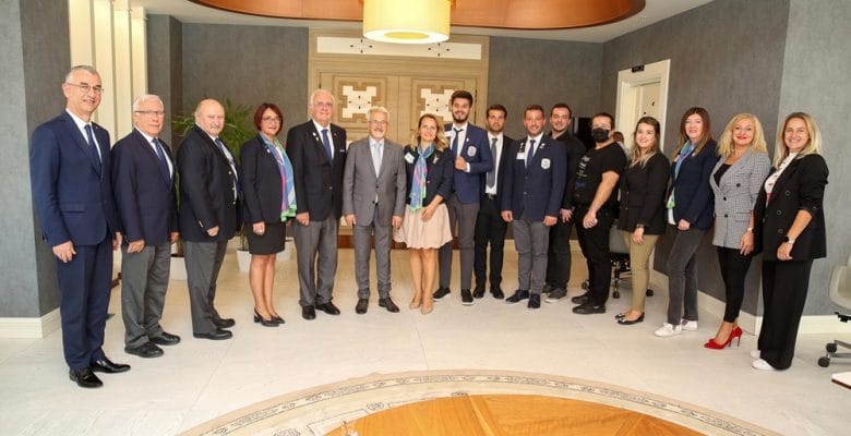 Erdem: İnsana değer katan çalışmalara desteğimiz sürecek