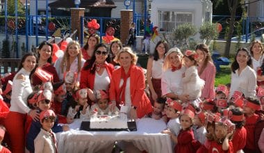 Miniklerin yüreklerinde  Cumhuriyet coşkusu