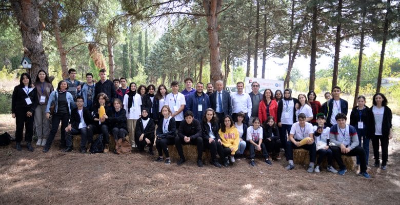 Lise öğrencilerinden Ziraat Fakültesi’ne ziyaret