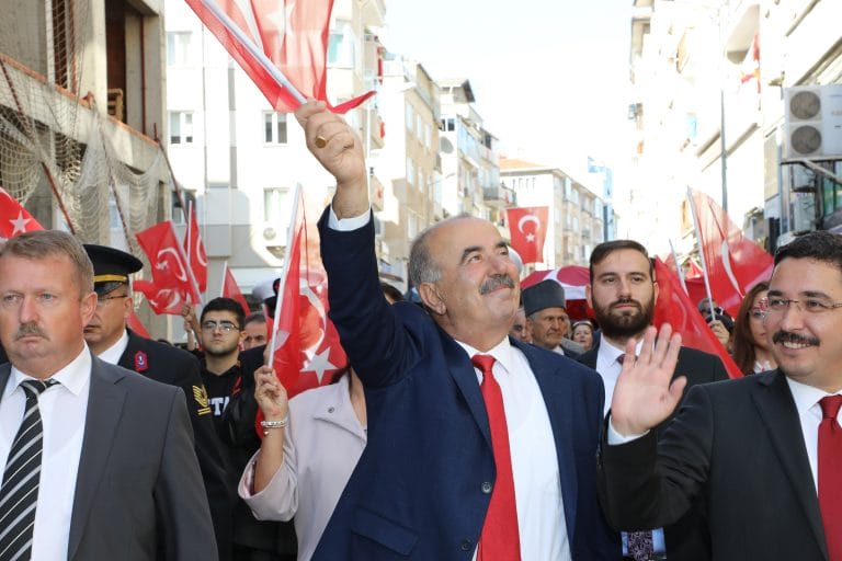 BÜYÜK BAYRAMA MUDANYA’DAN BÜYÜK KUTLAMA