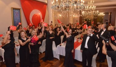 YASAV’ın Cumhuriyet kadınları