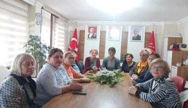 CHP Gemlik Kadın Kollarından Kadınların Seçme ve Seçilme Hakkı ile İlgili Açıklama