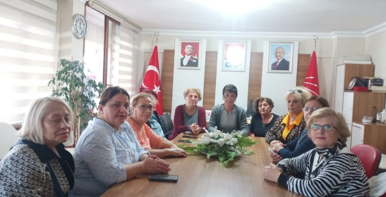 CHP Gemlik Kadın Kollarından Kadınların Seçme ve Seçilme Hakkı ile İlgili Açıklama