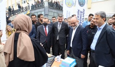 Üniversitelilere ‘Hoş geldin’ şöleni