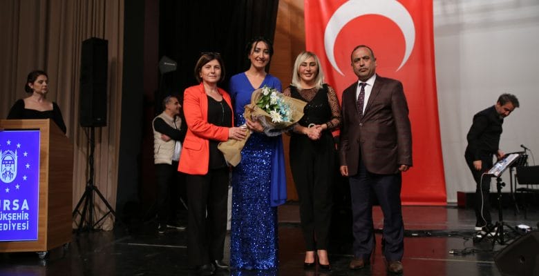 Türkülerle Cumhuriyet coşkusu