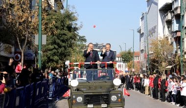 Bursa’da Cumhuriyet Bayramı coşkusu Bursa’da Cumhuriyet Bayramı coşkusu
