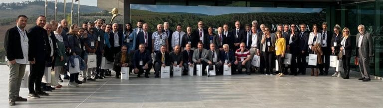 TEK ÇIKIŞ YOLU; YENİ MEDYA YASASI VE MESLEK ODASI!