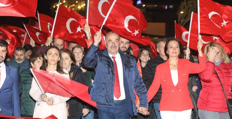 CUMHURİYET BAYRAMI COŞKUSU MUDANYA’DA YAŞANDI