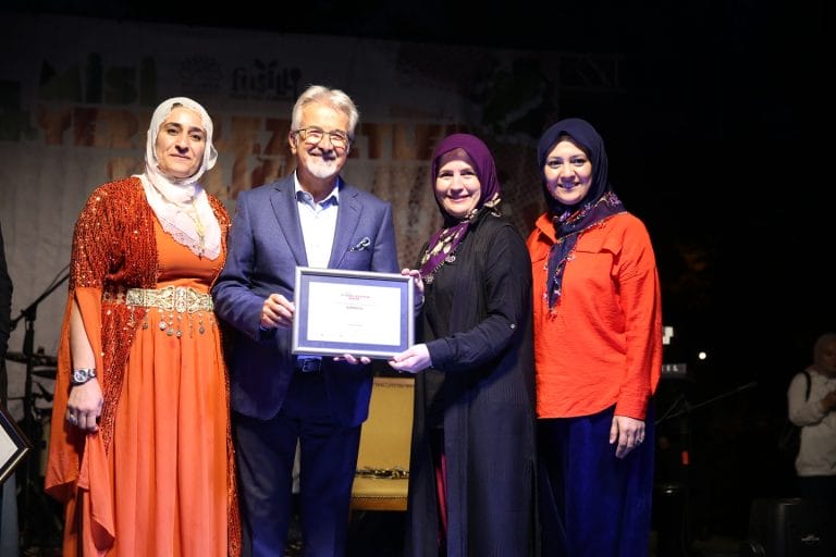 Misi’de hem ağızlar hem gönüller şenlendi