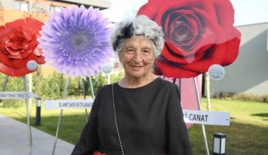 Bu serginin geliri öğrencilere gidecek Bu serginin geliri öğrencilere gidecek