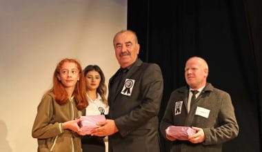 MUDANYA 10 KASIM’DA TEK YÜREK, ATASINI ANDI: “SEN HEP VARSIN”