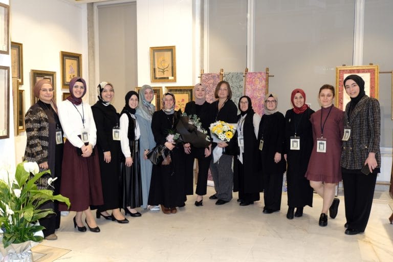 ‘Nakşı Ebru’ sergisi açıldı