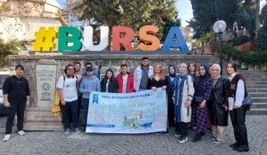 Gençlik, Bursa’da yollarda