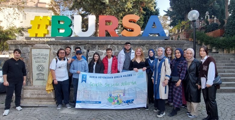 Gençlik, Bursa’da yollarda