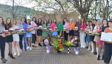 Özel Egeberk Anaokulu’ndan  Öğretmenler Günü’ne renkli kutlama