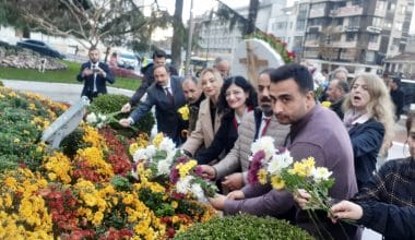 ÖĞRETMENLER GÜNÜNE BURUK KUTLAMA