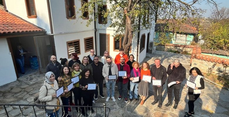 Kemal Varol roman yazmanın inceliklerini anlattı