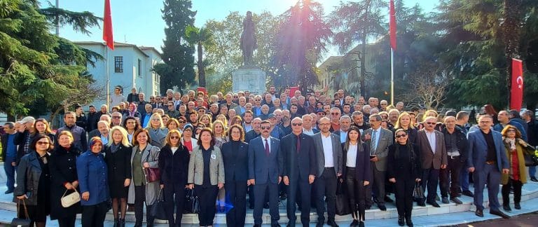 TÜRKOĞLU: YATIP KALKIP ATATÜRK’E DUA EDİN!