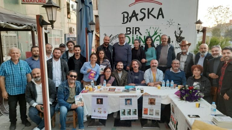 ÖZGÜR YAZARLAR İSTANBUL’DA BULUŞTU