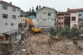 Riskli yapılar ortadan kaldırılıyor