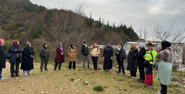 Kadınların ‘İyilik hareketi’ doğada başladı