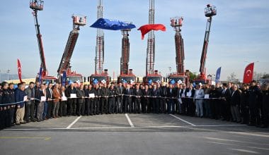 Bursa itfaiyesi yeni araçlarla güçleniyor