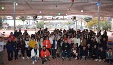 Gemlik’te gençler Gönüllülük Festivali’nde bir araya geldi