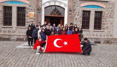Gemlik Hisar Anadolu Lisesinden Anıtkabir’e özel ziyaret