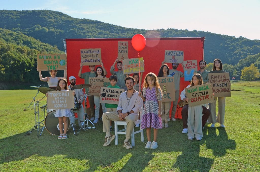 Buray’dan TEMA Vakfı’na 30’uncu Yıl Armağanı: Dur Diyen Yok Mu?
