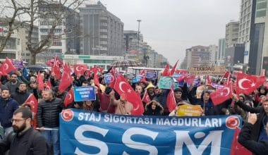STAJ SİGORTASI MAĞDURLARI MEYDANLARA İNDİ