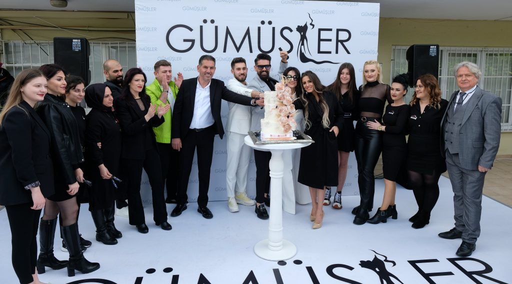 Gümüşler’den görkemli 1. yıl kutlaması