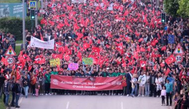 19 Mayıs’ta binlerce kişi İkinci Yüzyıl’a yürüdü