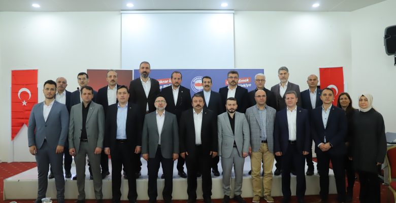 BAŞKAN YÜNKÜL, “BİZ CUMHURBAŞKANIMIZIN LİDERLİĞİNDEKİ İRADEYE SAHİP ÇIKACAĞIZ”