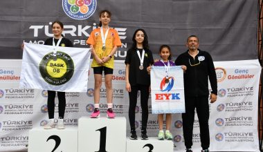 GEMLİK BELEDİYESPOR MODERN PENTATLONDA FARKINI ORTAYA KOYUYOR