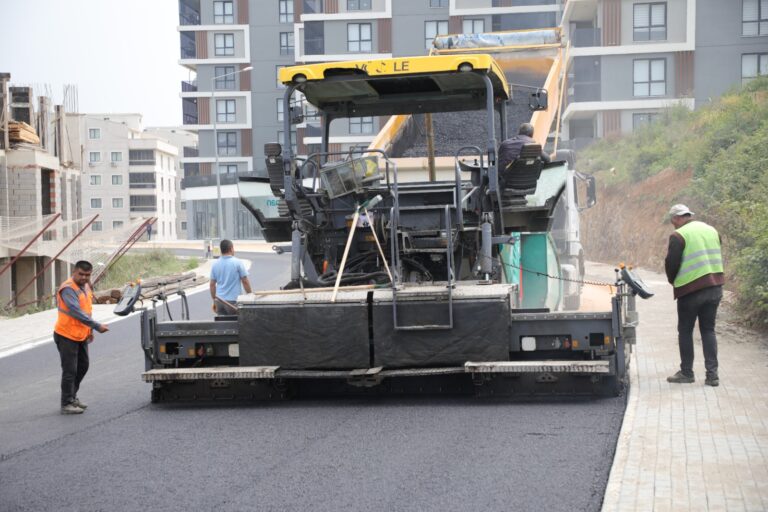 HİSARTEPE’DE ULAŞIMIN KALİTESİ GEMLİK BELEDİYESİ İLE ARTIYOR