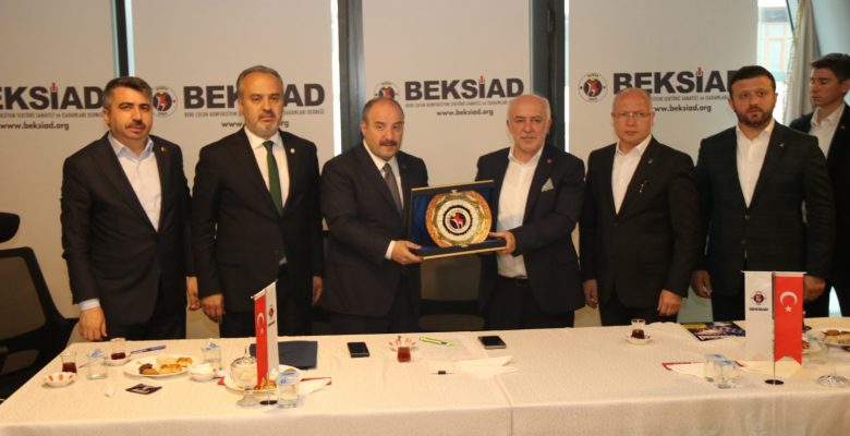 ÜRETİM VE İHRACATIMIZLA BURSAMIZA GÜÇ KATIYORUZ”