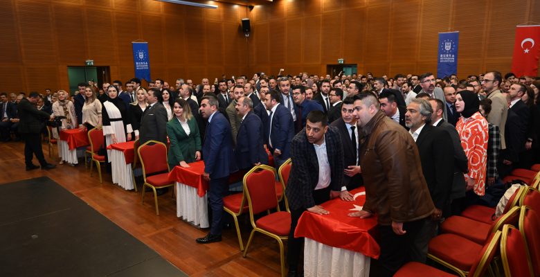 Hizmet kadrosunun yeni neferleri yemin etti