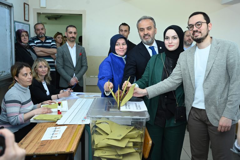 Vatandaşın kararı başımızın üstünde