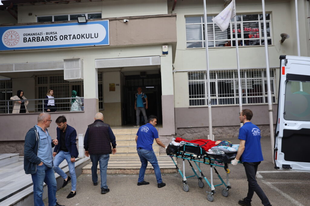 Bursa’da sandığa engel yok