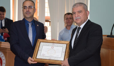 CHP’li Vekiller Mazbatalarını Aldılar