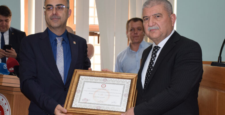 CHP’li Vekiller Mazbatalarını Aldılar