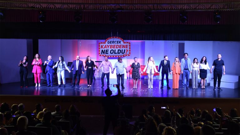 Gerçek Kaybeden’ Kahkahalara Boğdu