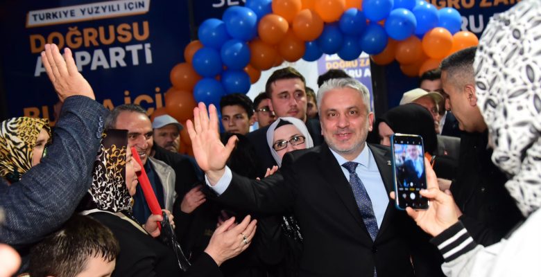 MİLLETVEKİLİ ADAYI AYHAN SALMAN, YILDIRIM’DA BÜYÜK BİR COŞKUYLA KARŞILANDI