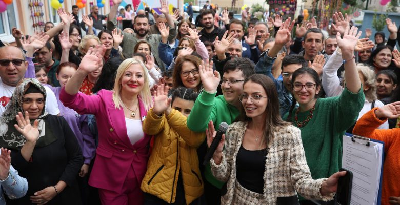 Bizim Ev katılımcıları baharı şenlikle karşıladı