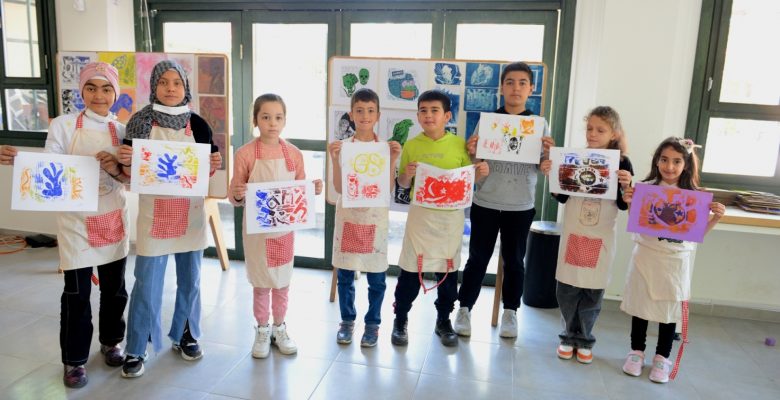 Depremzede çocuklar atölyelerde buluştu